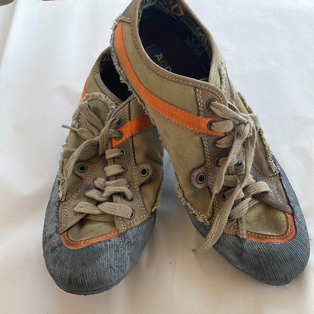 Addict by bosi sneakers